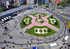 میدان تکسیم استانبول