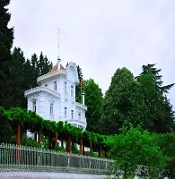 عمارت زیبا آتاتورک در ترابزون