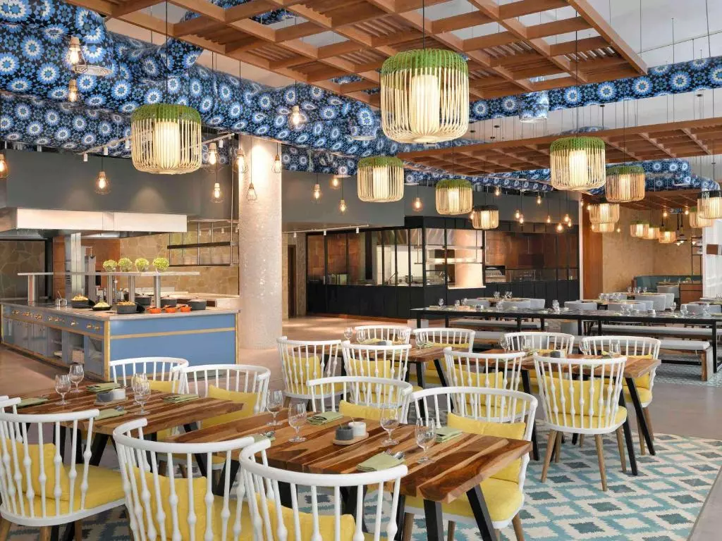 هتل موونپیک مسقط